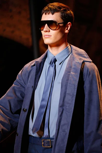 Look 65